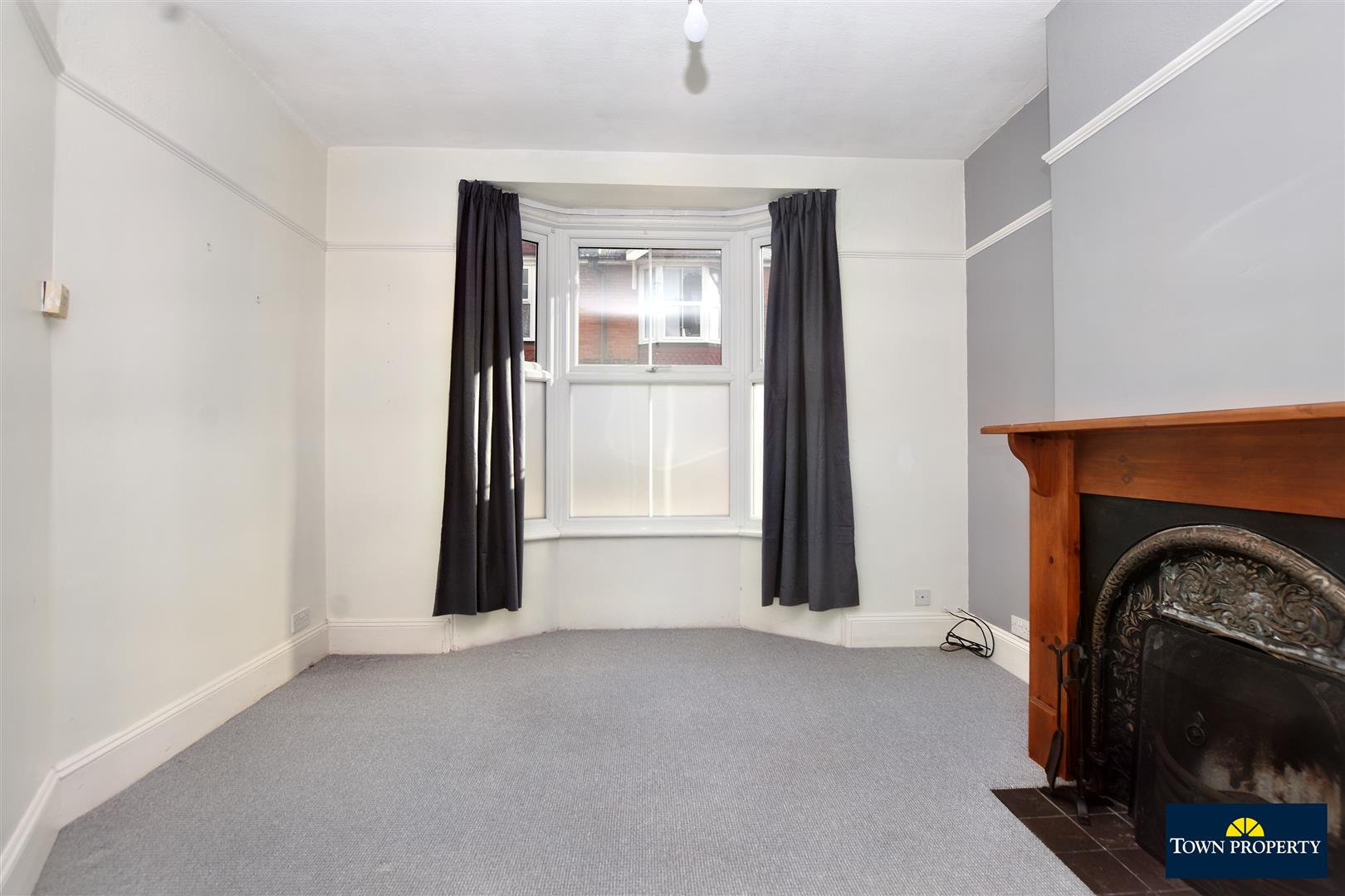 Property Details for Melbourne Road Eastbourne BN22 8BA Town